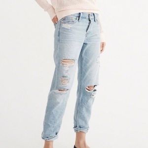 Abercrombie & Fitch Annie High Rise Girlfriend Jeans